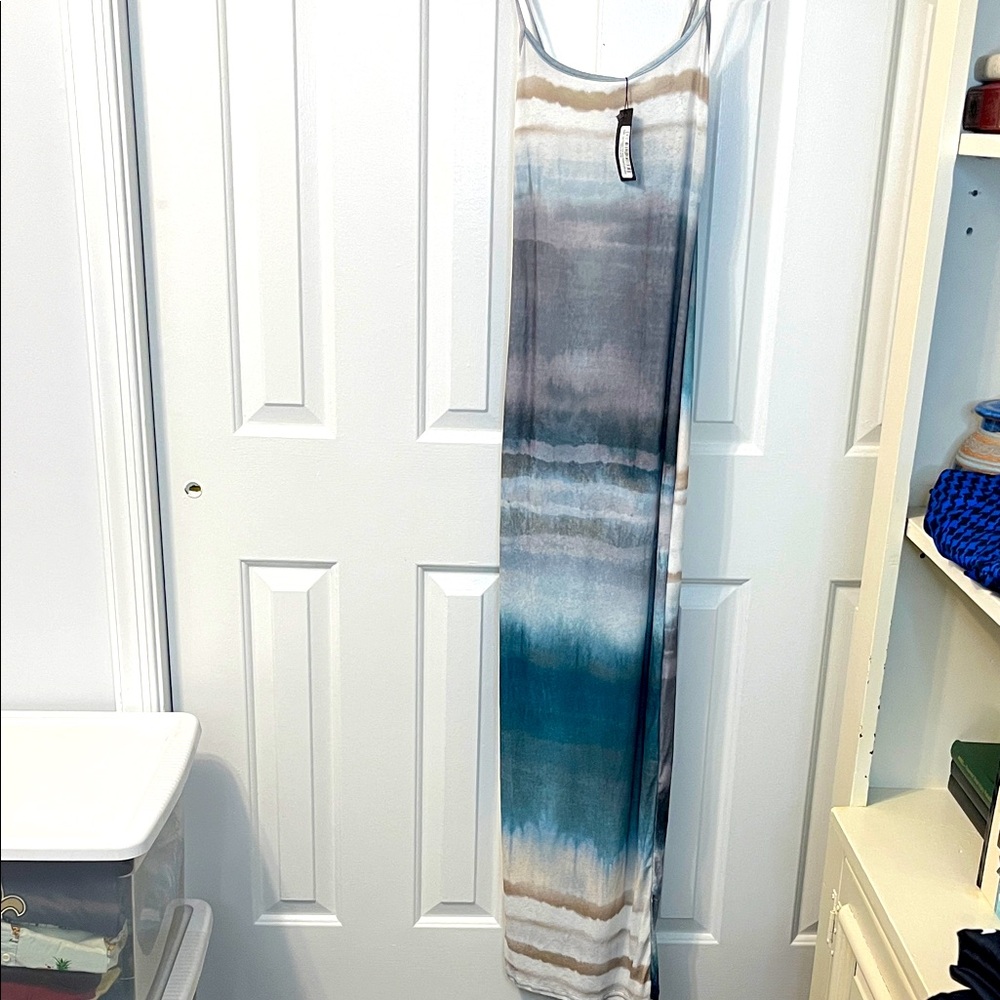 NWT PrettyLittleThing Teal Ombré Print Stretch Bodycon Maxi Dress Size 2